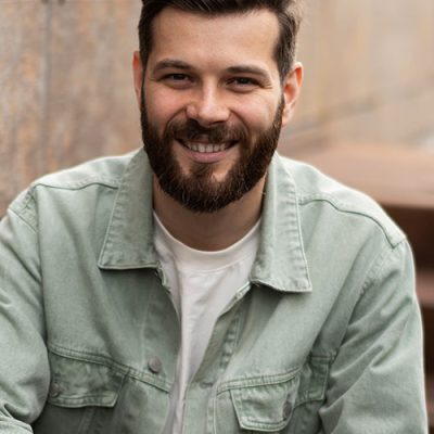 Aanya, Student, Singapore: